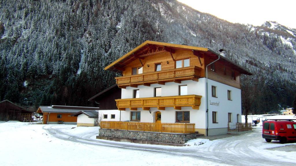 Luenerhof Guest House Neustift im Stubaital Ngoại thất bức ảnh